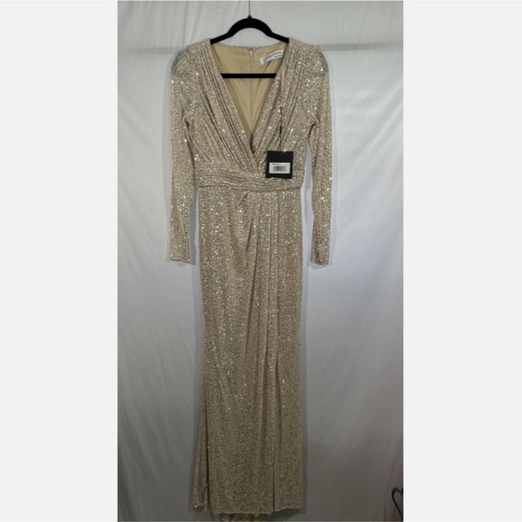 NWT $398 IEENA for Mac‎ Duggal [ 4 ] Sequin Faux Wrap Gown in Silver Nude - Picture 8 of 14
